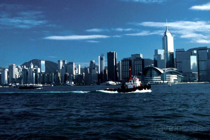 as_cn_hong_kong_003.JPG - Blick auf Hong Kong Island mit Victoria vom der Uferpromenade von Kowloon aus, Hong Kong