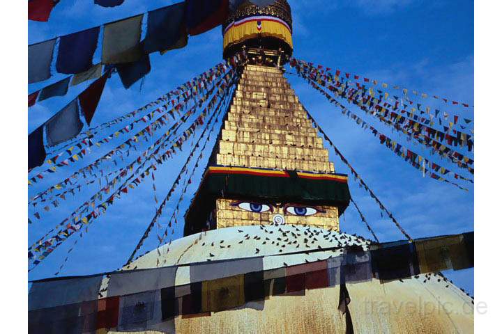 as_np_kathmandu_006.JPG - Die mächtige Stuppa von Bodnath in Kathmandu, Nepal