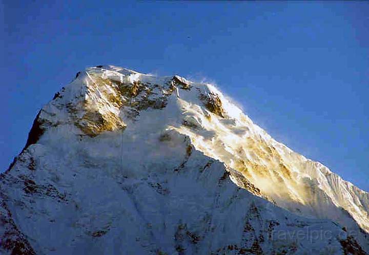 as_np_annapurna_024.JPG - Sonnenaufgang vor dem Himalaya von Tadapani aus