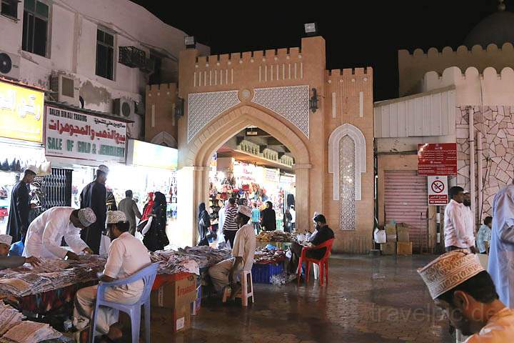 asien_om_007.jpg - Auf dem arabische Matrah Suq Markt in der Hauptstadt Maskat