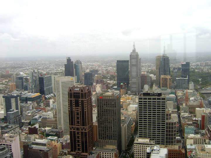 au_au_020.jpg - Aussicht vom Observation Deck der Twin Towers in Melbourne