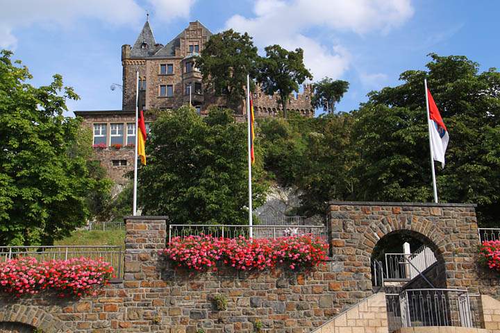 eu_de_bingen_016.jpg - Die Burg Klopp in Bingen gesehen vom Burggchen