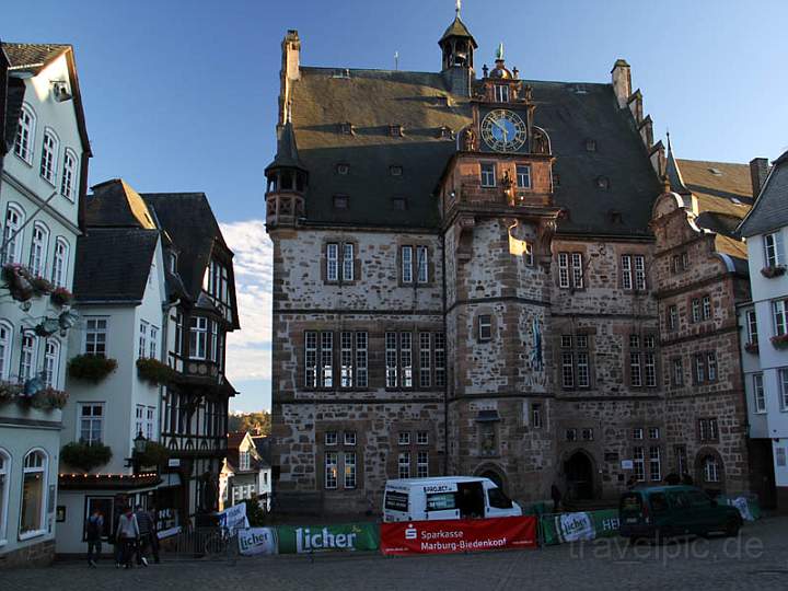 eu_de_marburg_024.jpg - Das historische Rathaus von Marburg an der Lahn