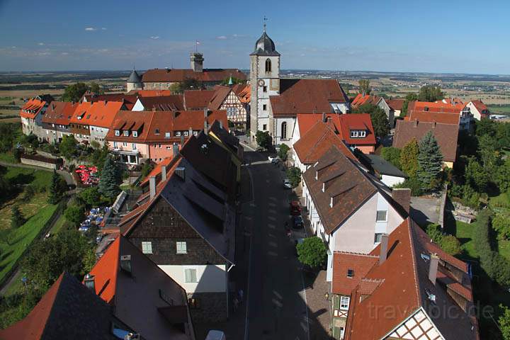 eu_de_waldenburg_006.jpg - Fantastischer Blick auf die Altstadt von Waldenburg vom Bergfried aus