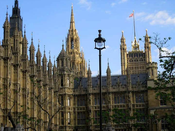 eu_gb_london_004.jpg - Das berhmte House of Parliament im Palace of Westminster