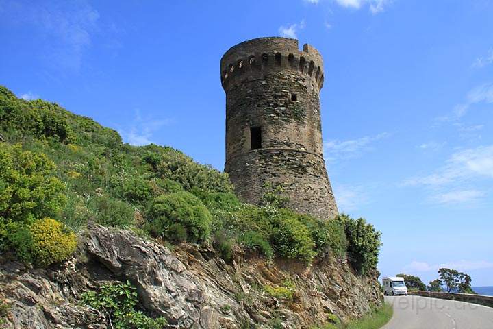 eu_fr_korsika_IMG_6604.jpg - Turm de Losse bewacht die Ostseite von Cap Corse, Nordkorsika