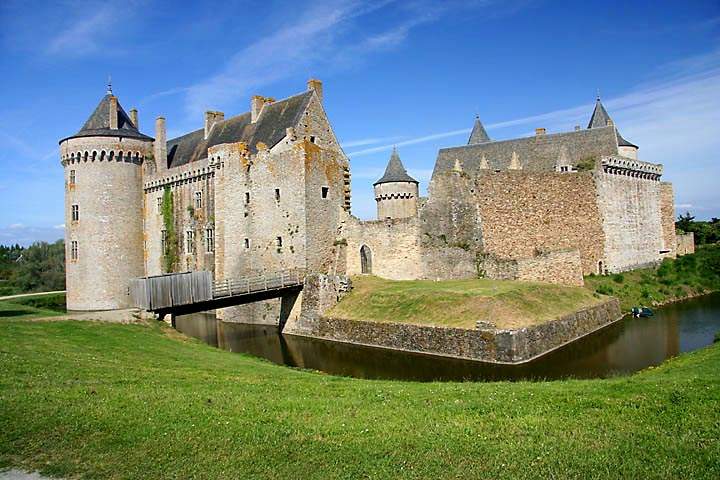 eu_fr_bretagne_032.jpg - Das Schloß Chateau de Suscinio auf der Halbinsel Rhuys im Südosten der Bretagne