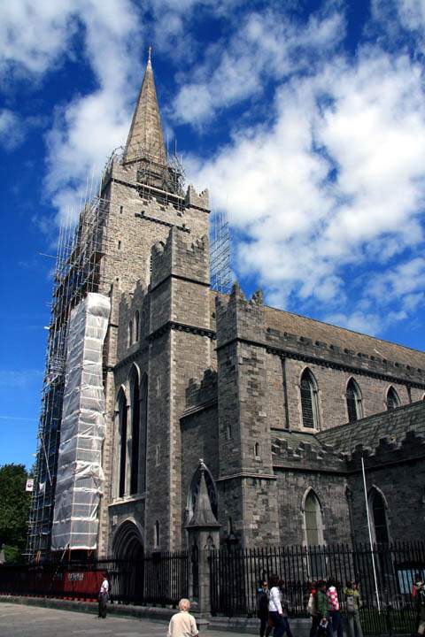 eu_ie_dublin_030.jpg - Die St. Patrick's Church ist die größte mittelalterliche Kirche Irlands
