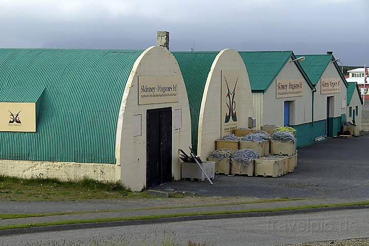 eu_island_038.jpg - Fischhallen in Höfn im Südosten von Island