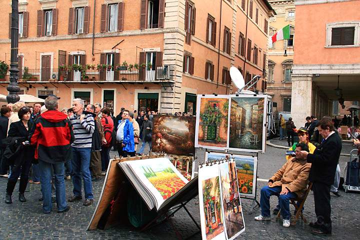 eu_it_rom_033.jpg - Bilder werden zum Verkauf angeboten auf dem Piazza Navona in Rom