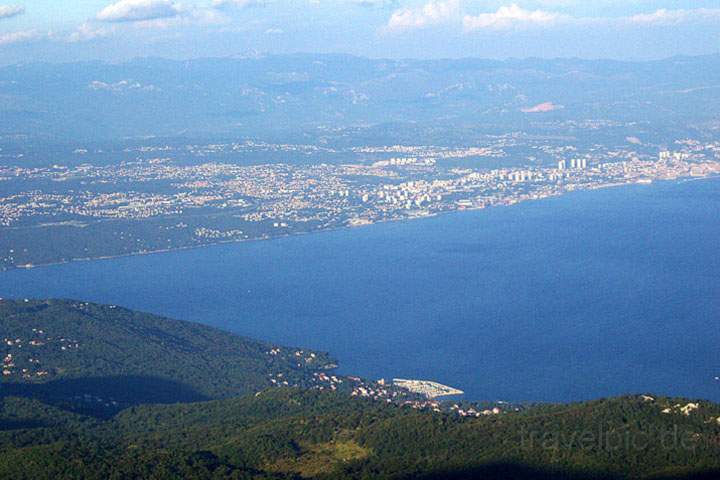 eu_kroatien_012.jpg - Aussicht vom Yucka auf Bucht von Rijeka