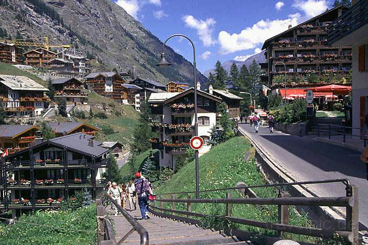 eu_ch_mattertal_033.jpg - in Zermatt (1616 m), Wallis