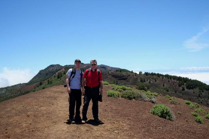 eu_es_la_palma_005.JPG - Auf dem Gipfel des Pico Birigoyo in der Mitte von La Palma