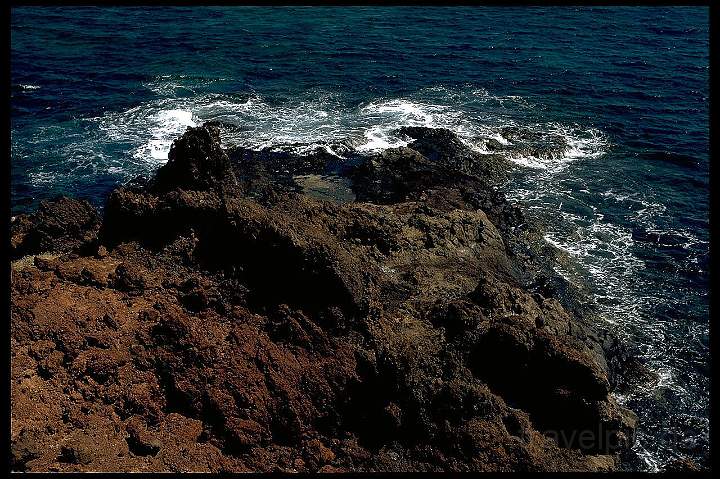 eu_es_lanzarote_006.JPG - Felsformationen im Meer auf der kleinen Nachbarinsel La Graciosa bei Lanzarote