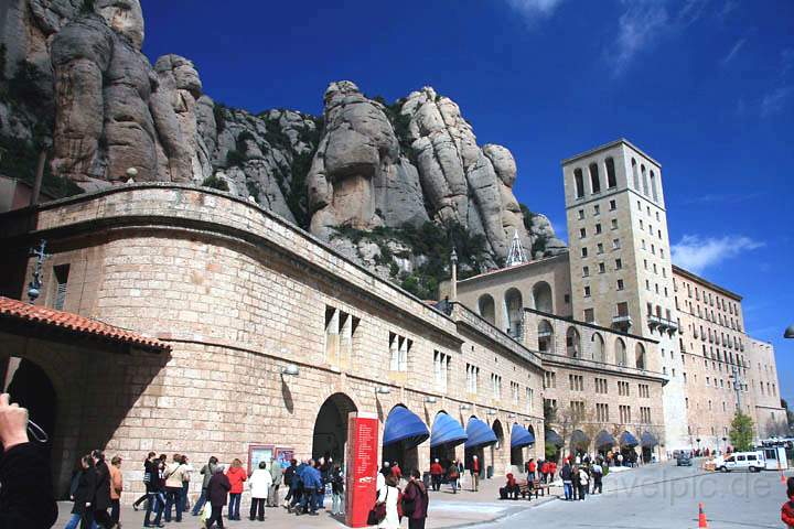 eu_es_montserrat_006.jpg - Das Kloster Montserrat nördlich der katalanischen Stadt Barcelona in Spanien