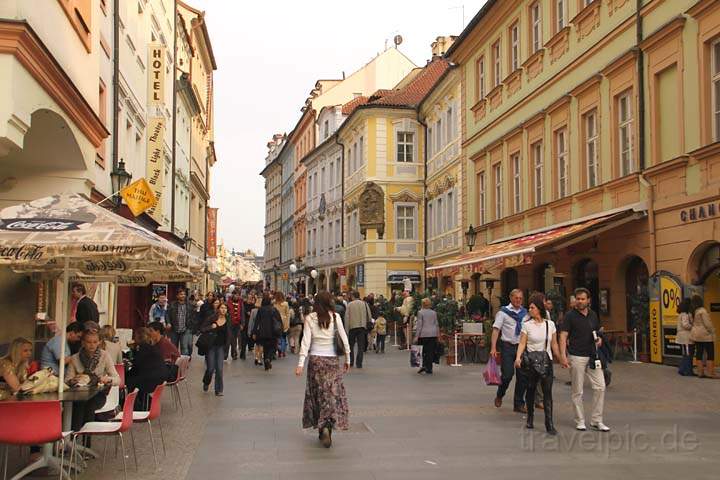 eu_cz_prag_061.jpg - Die Fugngerzone in der Prager Altstadt