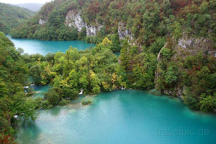 eu_kroatien_024.jpg - Aussicht auf die Plitwitzer Seen im Plitwitzer Nationalpark