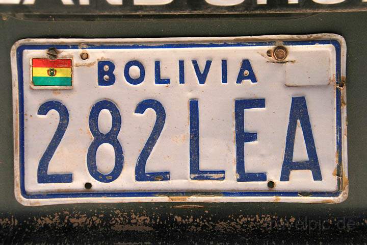 sa_bo_laguna_verde_002.jpg - Das Kennzeichen von unserem Jeep in Bolivien