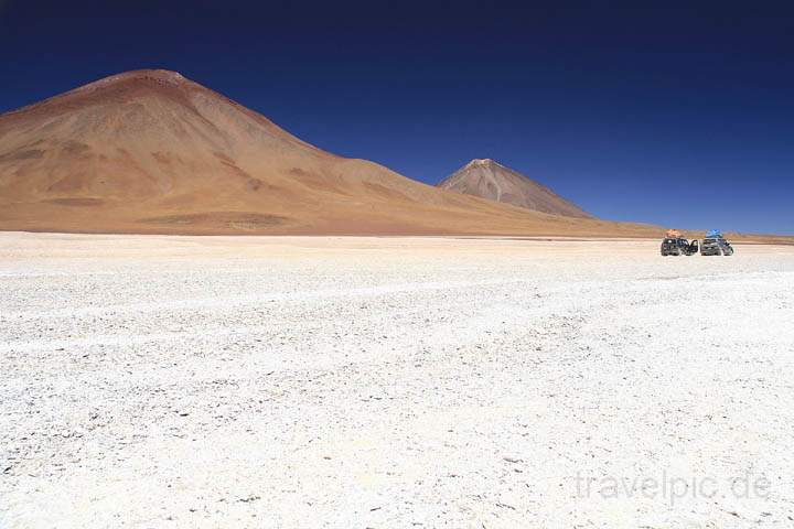 sa_bo_laguna_verde_006.jpg - Eine Schotterpiste auf dem Weg zur Laguna Verde in Bolivien