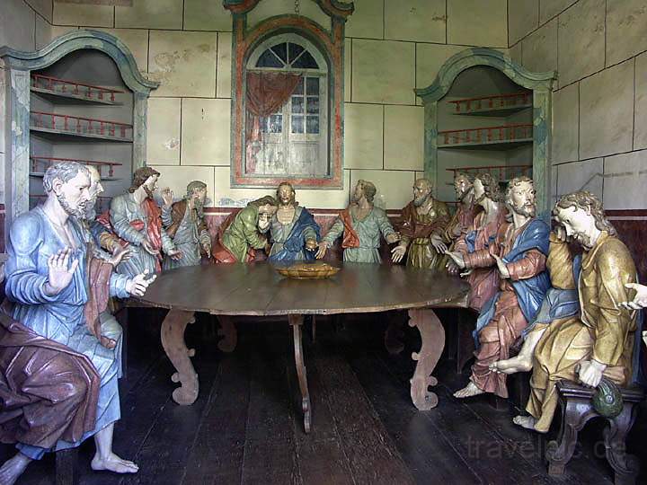 sa_br_congonhas_006.JPG - lebensgroße Skulpturen in einer der Kapelle - das letzte Abendmahl