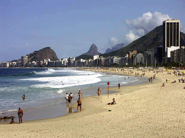 sa_br_rio_002.JPG - An der Copacabana in Rio, dem berühmtesten Strand der Welt