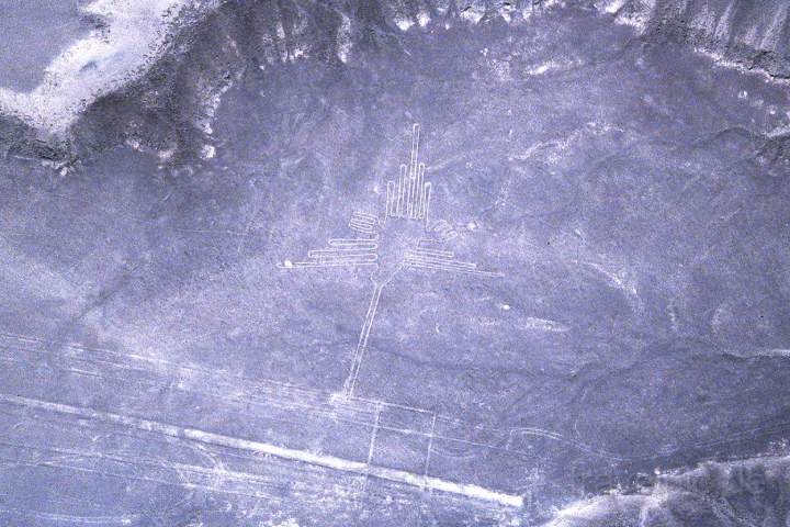 sa_peru_004.JPG - Die Geoglyphen oder Scharrbilder von Nasca aus der Vogelperspektive