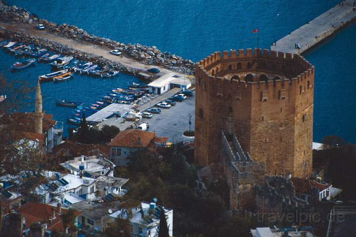 eu_tuerkei_011.JPG - Der achteckige Turm von Alanya an der türkischen Riviera