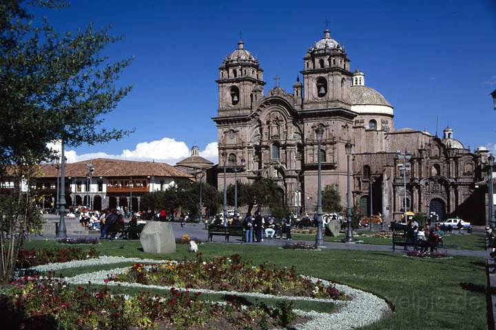 sa_pe_cusco_009.jpg - Die Kathedrale von Cusco in Peru